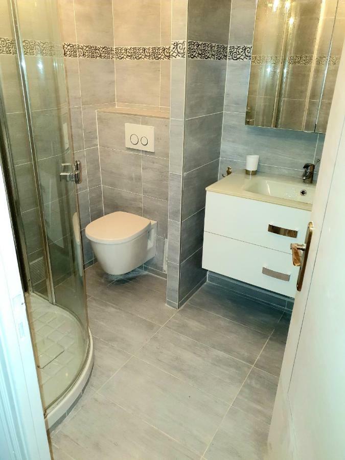 앙티브 Charmant 3 Pieces A 200 M De La Mer. 아파트 외부 사진